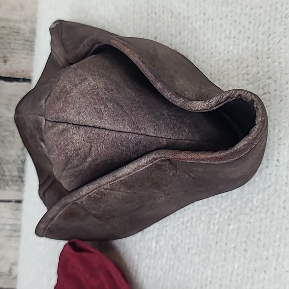 Pirates Of The Caribbean Boy's Deluxe Jack Sparrow Halloween Costume Brown/White - Picture 7 of 17